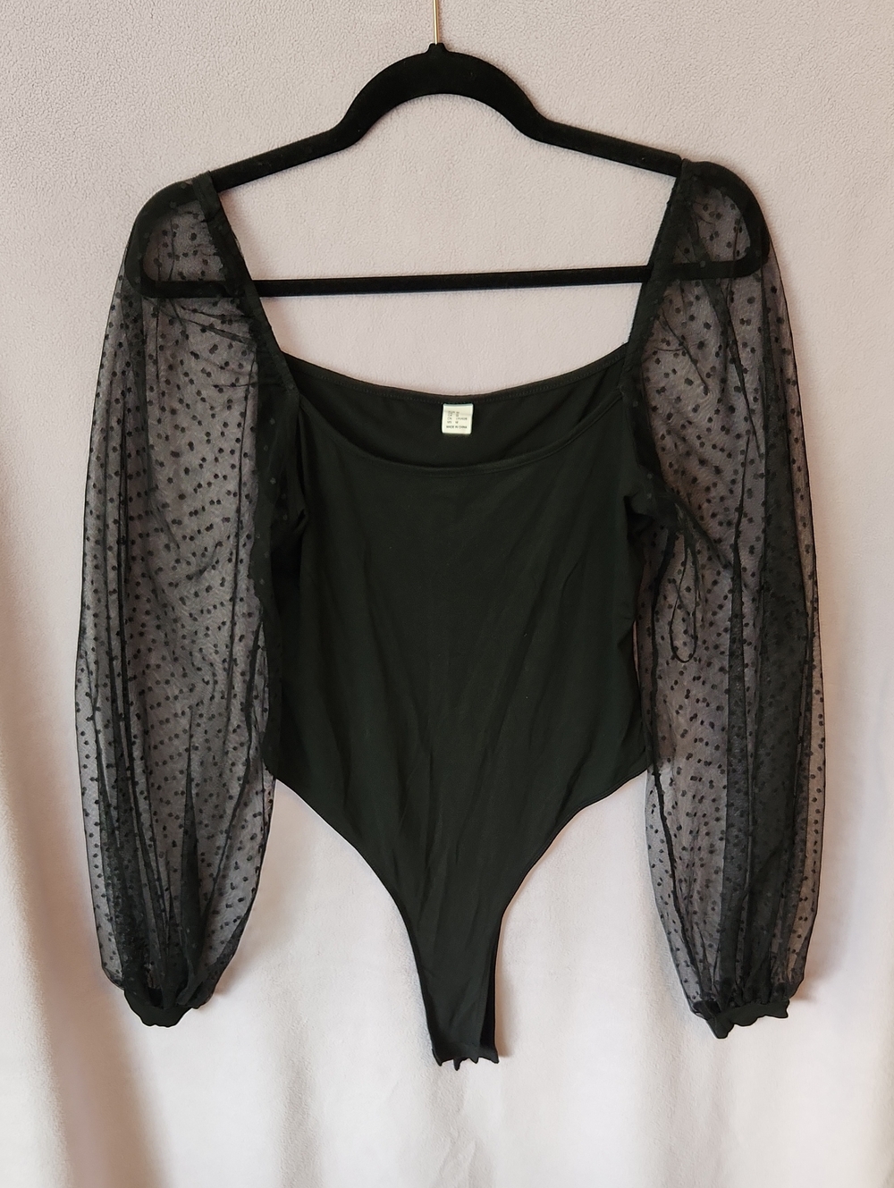 ✨️3/$20✨️ Sheer Puff Sleeve Black Bodysuit